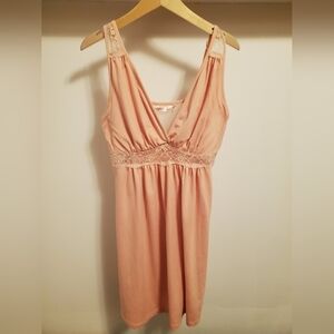 La Vie En Rose babydoll. Lace details. Light pink (salmon). Size L.